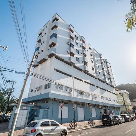 O Melhor Do Centro! Apto 01 Dormitorio Com Garagem E Ar Condicionado Balneário Camboriú Екстериор снимка