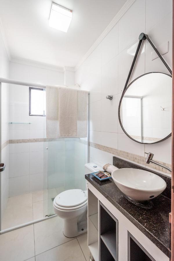 O Melhor Do Centro! Apto 01 Dormitorio Com Garagem E Ar Condicionado Balneário Camboriú Екстериор снимка